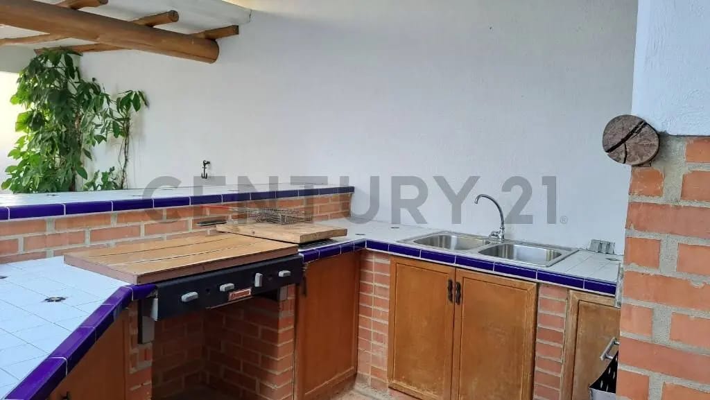 Venta Casa Prados del Este Calle Cerrada - 8