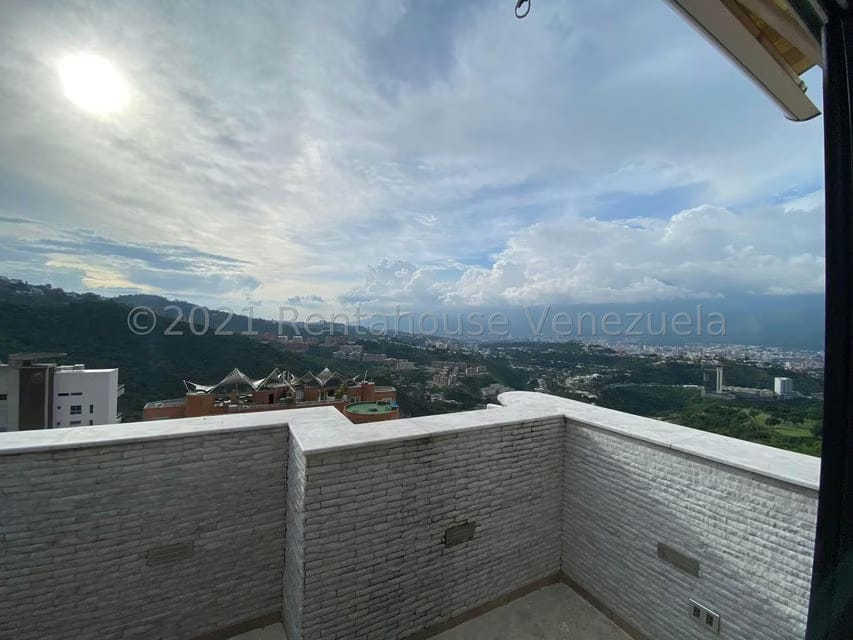 Apartamento (Penthouse) en Venta en Solar del Hatillo, Distrito Metropolitano - 17