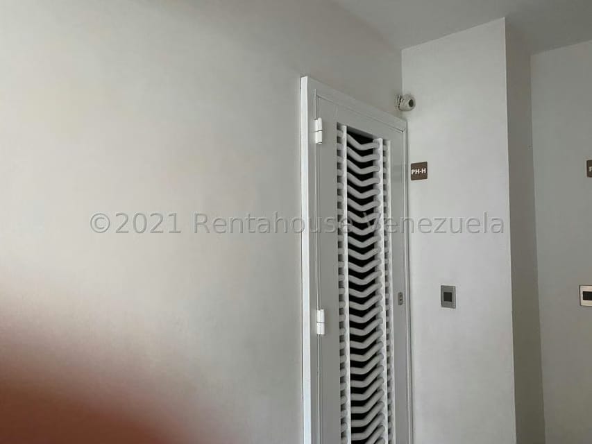Apartamento (Penthouse) en Venta en Solar del Hatillo, Distrito Metropolitano - 30