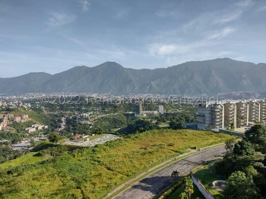 Apartamento (Penthouse) en Venta en Solar del Hatillo, Distrito Metropolitano - 36