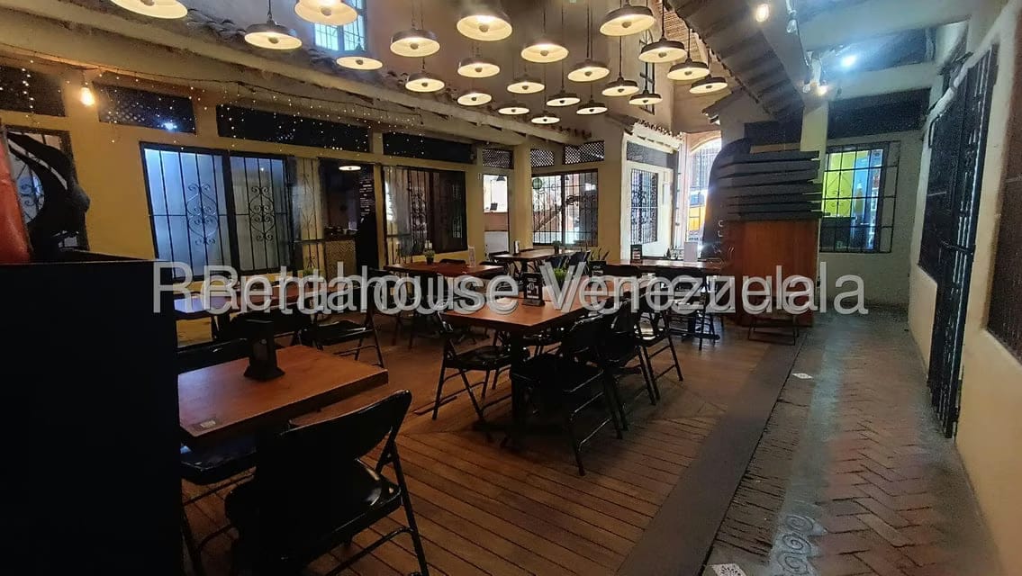 Comercial (Local Comercial) en Venta en El Hatillo, Distrito Metropolitano - 2