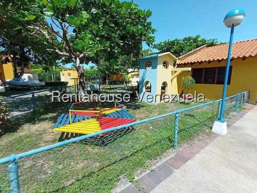 Townhouse (Duplex) en Venta en Los Canales de Rio Chico, Miranda - 19