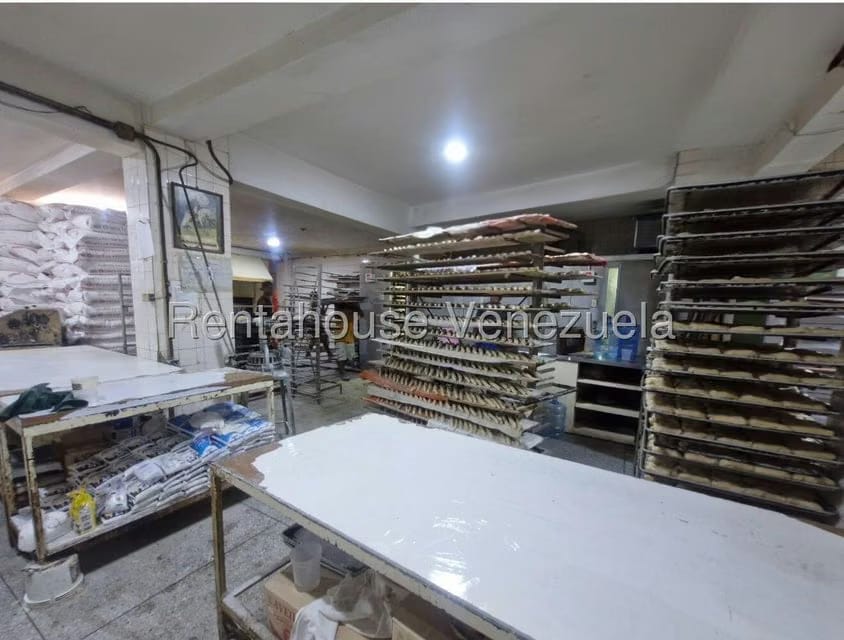 Comercial (Local Comercial) en Venta en Higuerote, Miranda - 14