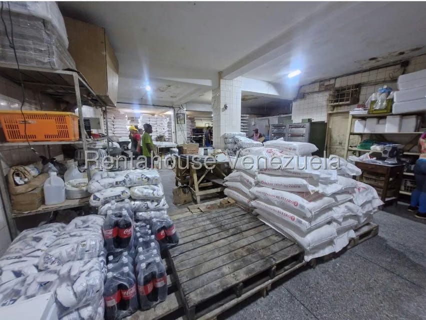 Comercial (Local Comercial) en Venta en Higuerote, Miranda - 18