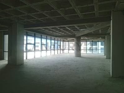 INVIERTA EN LAS MERCEDES: ESPACIO DE 161 M2 EN LA PRESTIGIOSA TORRE GUAYANA - 9