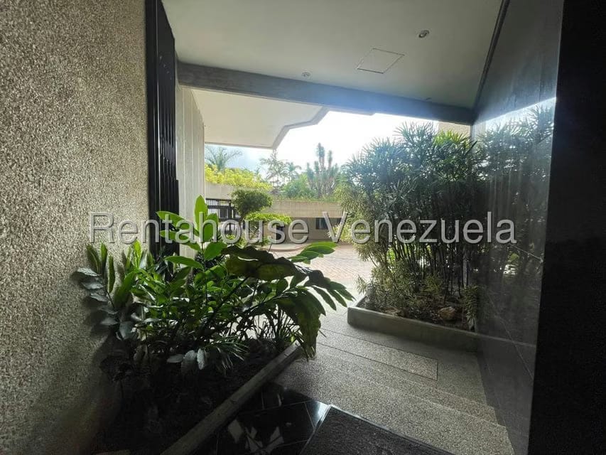 Apartamento (1 Nivel) en Venta en Los Naranjos del Cafetal, Distrito Metropolitano - 41