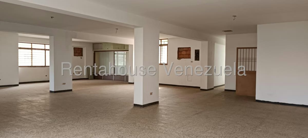 Comercial (Oficina) en Venta en Avenida Bella Vista, Zulia - 11