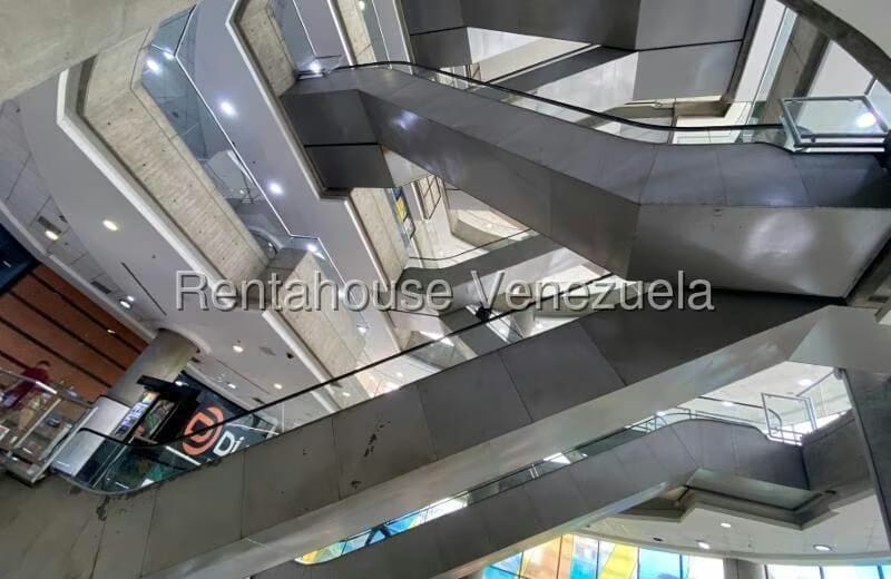 Comercial (Local Comercial) en Alquiler en El Paraiso, Distrito Metropolitano
