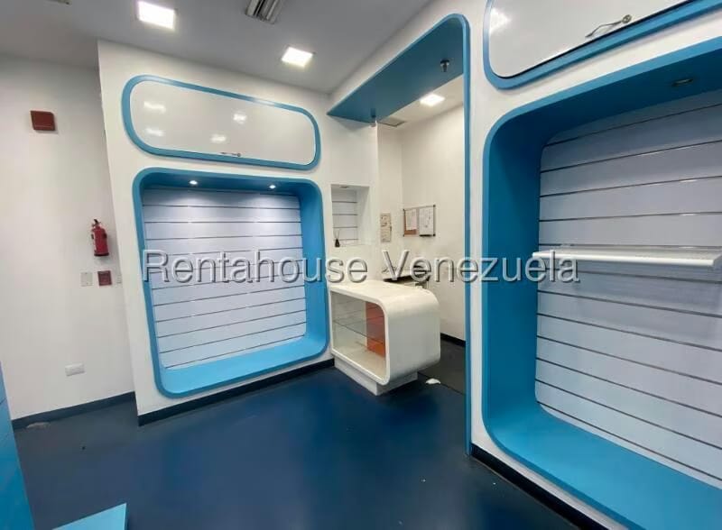 Comercial (Local Comercial) en Alquiler en El Paraiso, Distrito Metropolitano - 6
