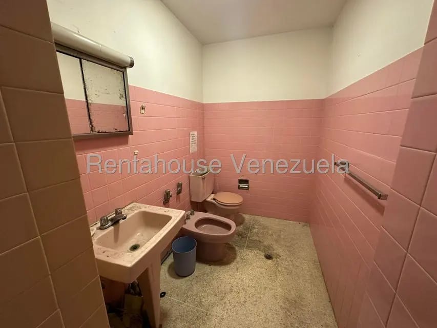 Comercial (Oficina) en Alquiler en La Trinidad, Distrito Metropolitano - 12