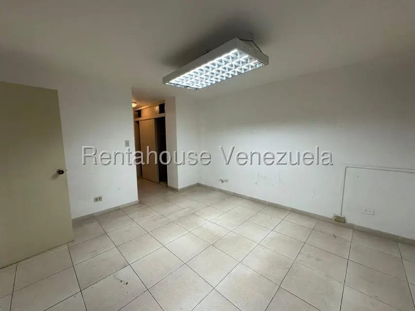 Comercial (Oficina) en Alquiler en La Trinidad, Distrito Metropolitano - 15