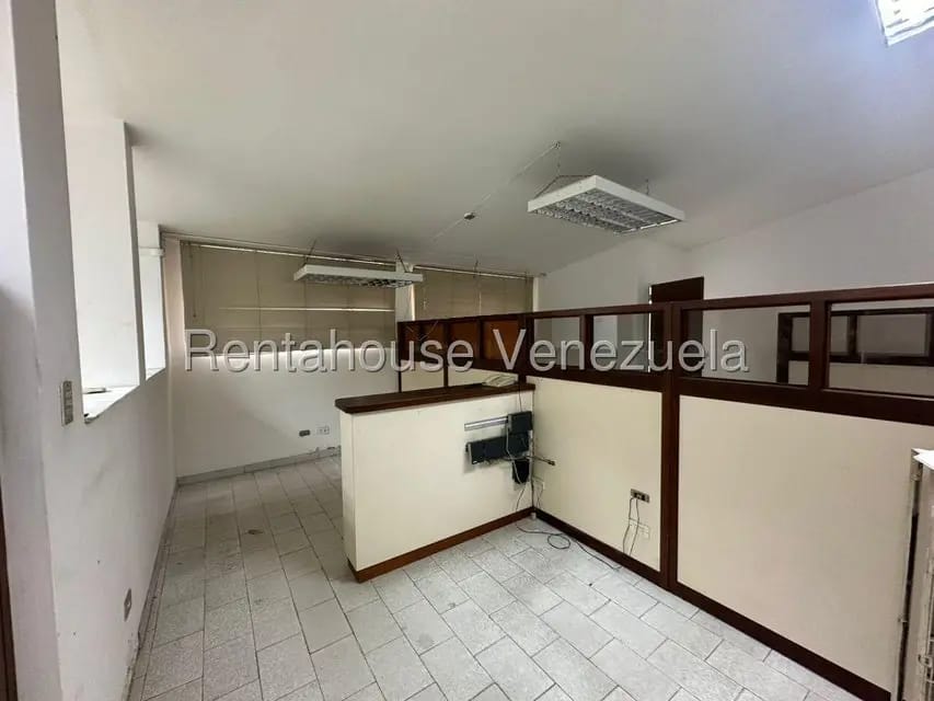 Comercial (Oficina) en Alquiler en La Trinidad, Distrito Metropolitano - 6