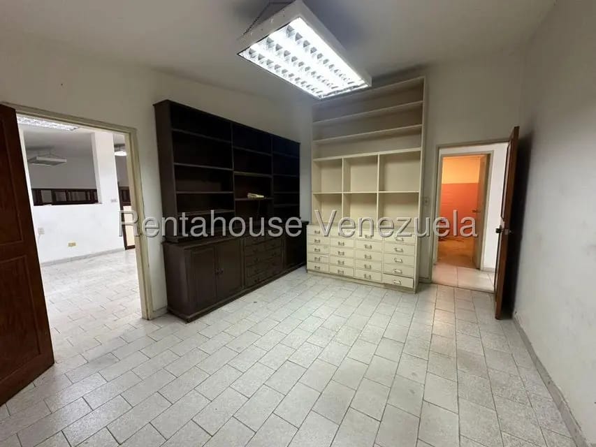 Comercial (Oficina) en Alquiler en La Trinidad, Distrito Metropolitano - 8