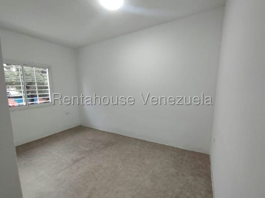 Comercial (Oficina) en Alquiler en Fundalara, Lara - 11