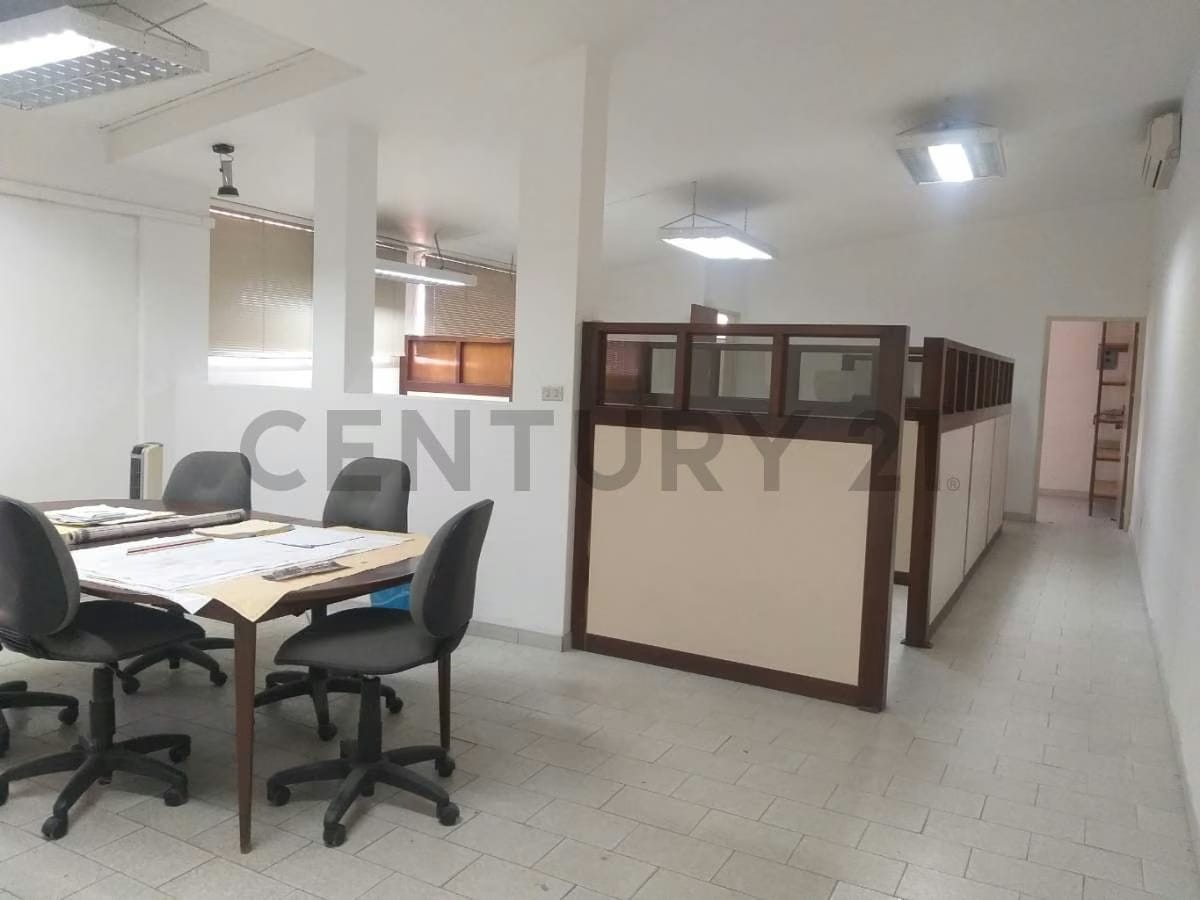 Casa en Alquiler para Oficina o Depósito en La Trinidad - 4