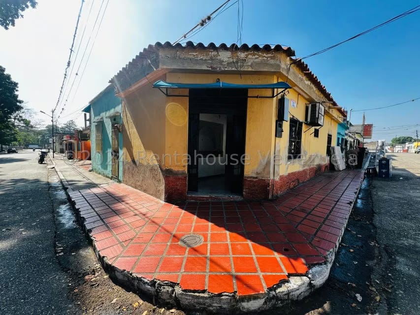 Comercial (Local Comercial) en Venta en San Felipe, Yaracuy - 2