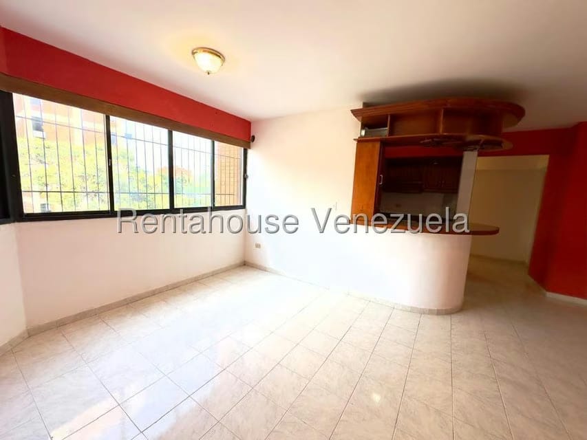 Apartamento (1 Nivel) en Alquiler en El Parque, Lara - 17