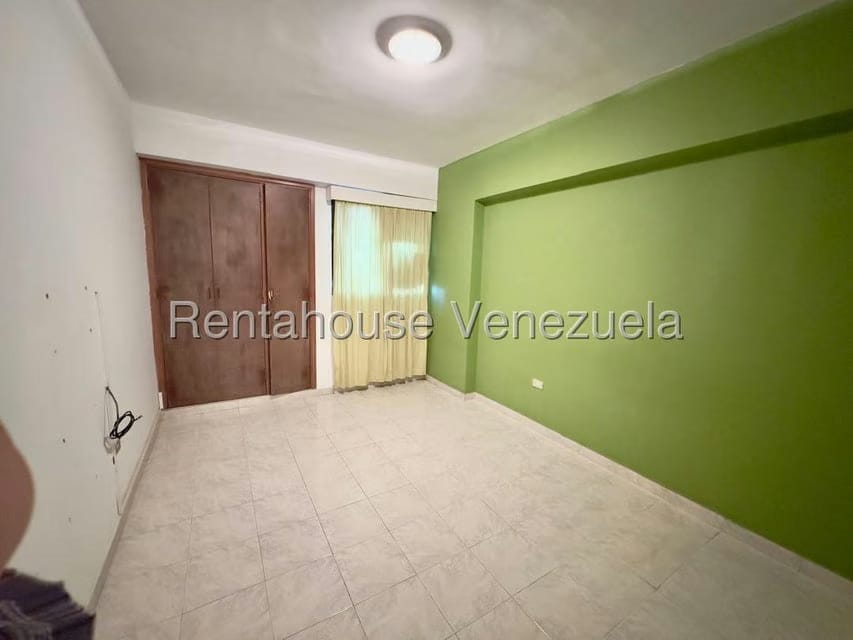 Apartamento (1 Nivel) en Alquiler en El Parque, Lara - 30
