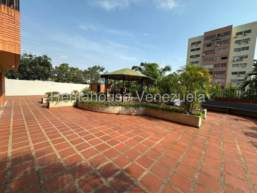 Apartamento (1 Nivel) en Alquiler en El Parque, Lara - 4