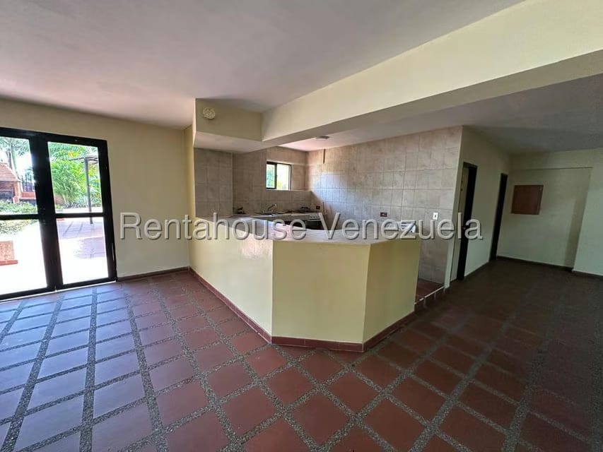 Apartamento (1 Nivel) en Alquiler en El Parque, Lara - 35