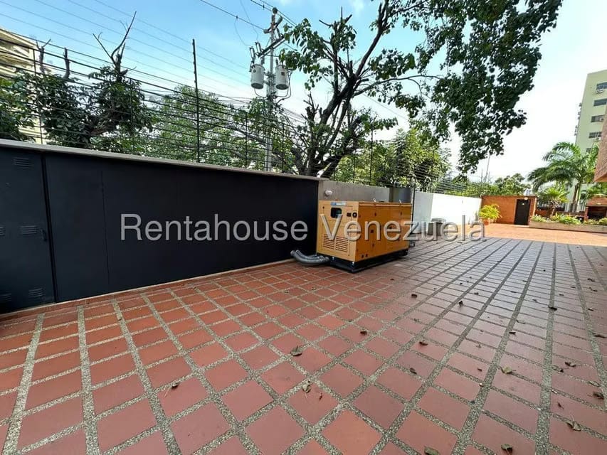 Apartamento (1 Nivel) en Alquiler en El Parque, Lara - 43