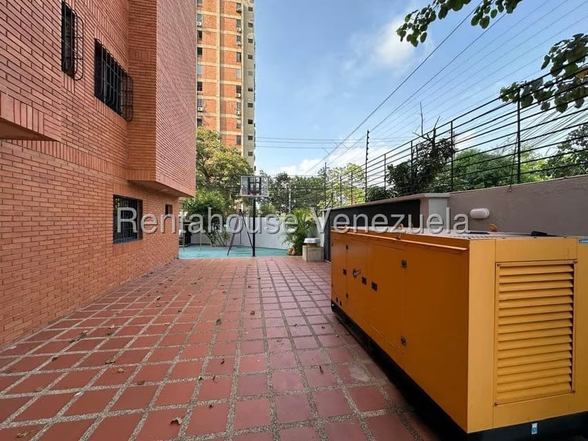 Apartamento (1 Nivel) en Alquiler en El Parque, Lara - 44