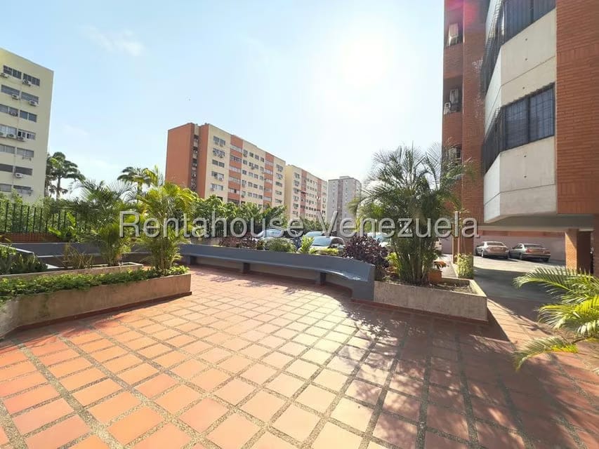 Apartamento (1 Nivel) en Alquiler en El Parque, Lara - 48