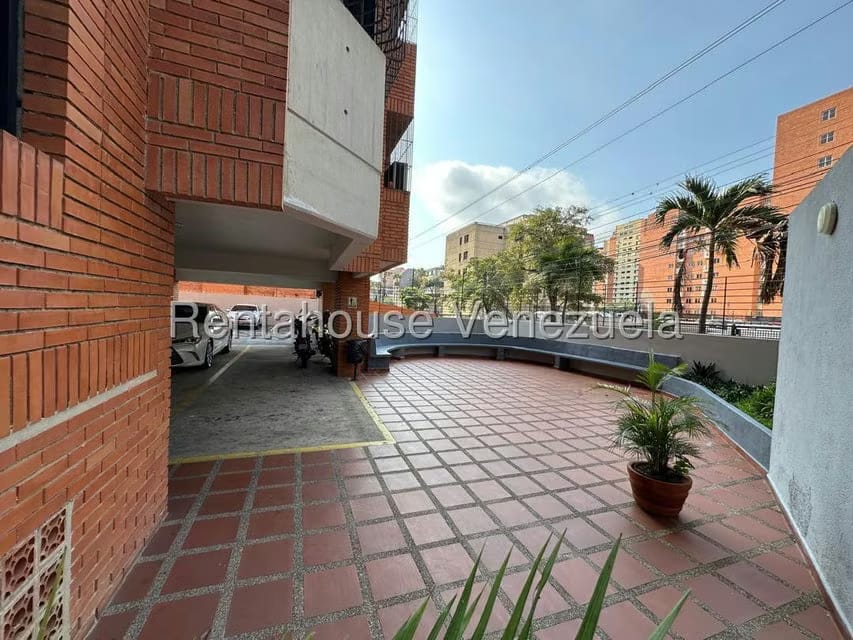 Apartamento (1 Nivel) en Alquiler en El Parque, Lara - 53