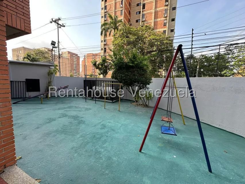 Apartamento (1 Nivel) en Alquiler en El Parque, Lara - 55