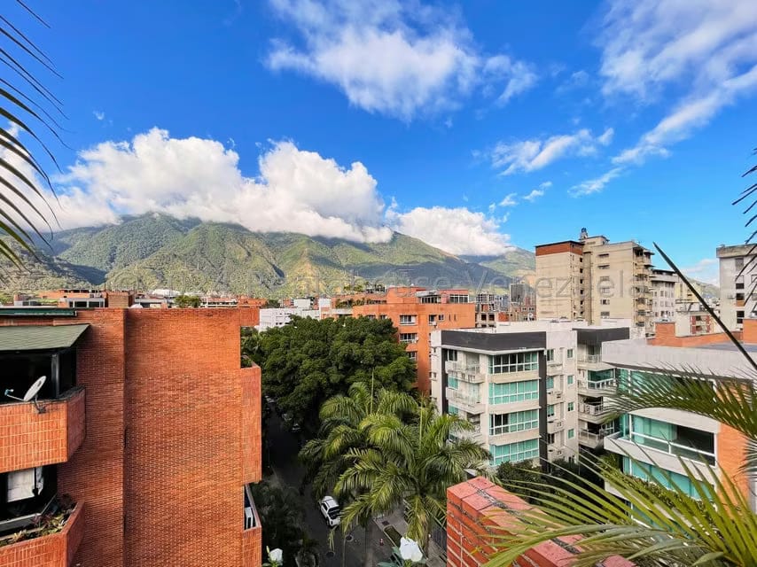 Apartamento (Penthouse) en Venta en Campo Alegre, Distrito Metropolitano - 49