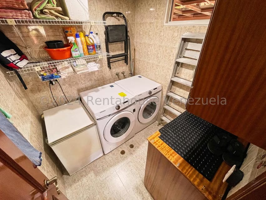 Apartamento (Penthouse) en Venta en Campo Alegre, Distrito Metropolitano - 60