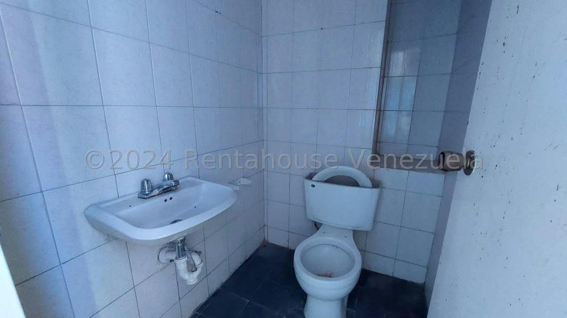 Comercial (Galpon - Deposito) en Alquiler en La Bonita, Distrito Metropolitano - 12