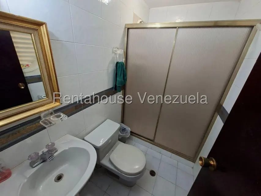 Casa (Multipes Niveles) en Venta en Cerro Verde, Distrito Metropolitano - 106