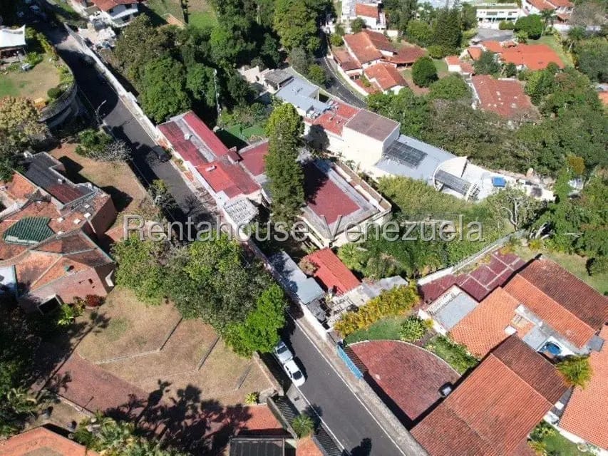 Casa (Multipes Niveles) en Venta en Cerro Verde, Distrito Metropolitano - 109