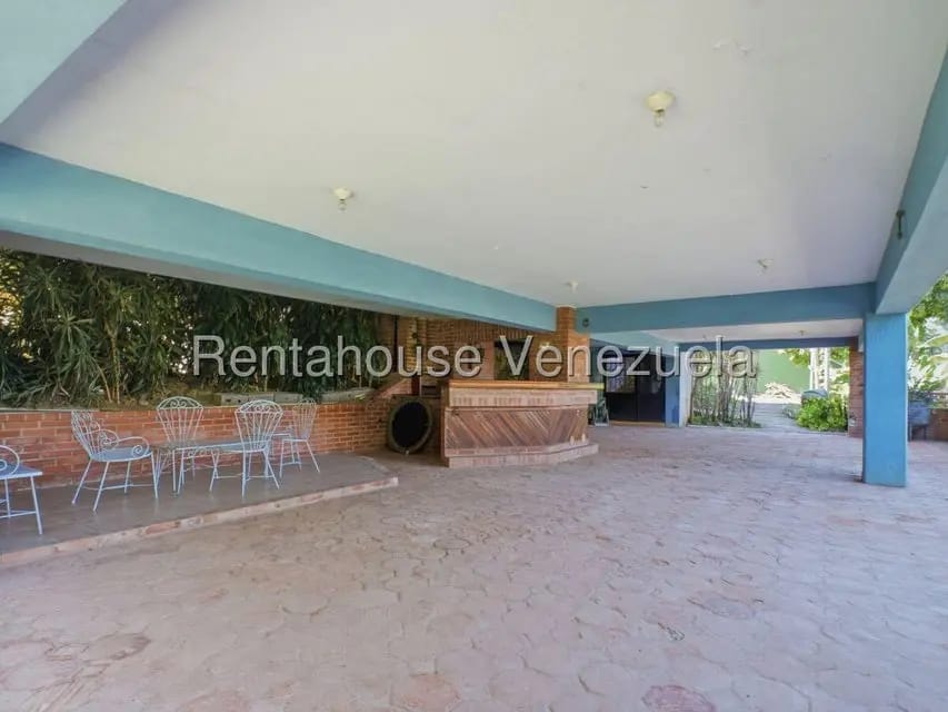 Casa (Multipes Niveles) en Venta en Cerro Verde, Distrito Metropolitano - 37