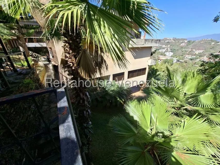 Casa (Multipes Niveles) en Venta en Cerro Verde, Distrito Metropolitano - 48