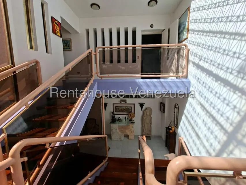 Casa (Multipes Niveles) en Venta en Cerro Verde, Distrito Metropolitano - 7