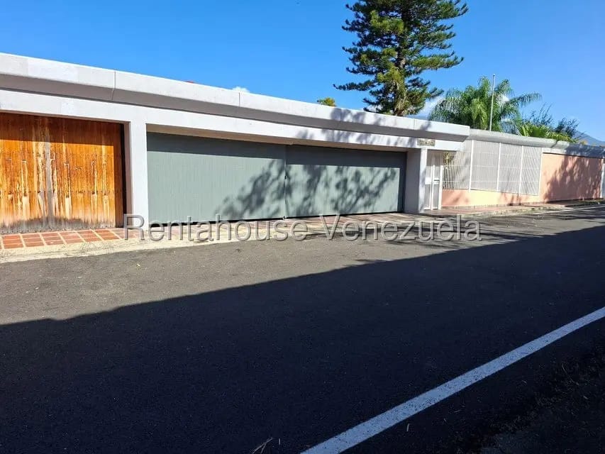 Casa (Multipes Niveles) en Venta en Cerro Verde, Distrito Metropolitano - 66