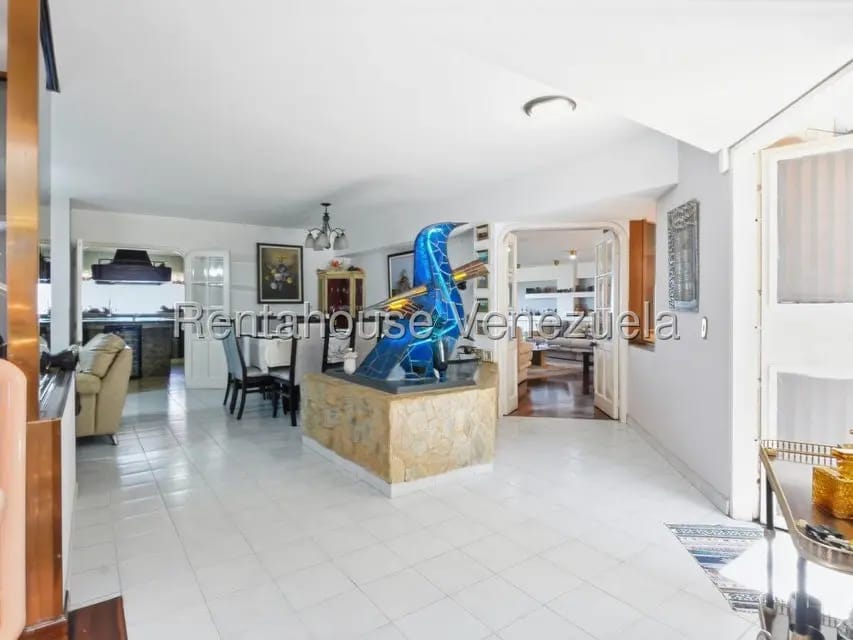 Casa (Multipes Niveles) en Venta en Cerro Verde, Distrito Metropolitano - 8