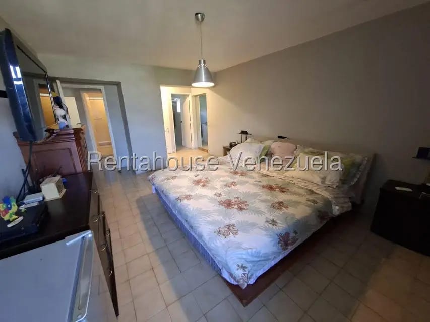 Casa (Multipes Niveles) en Venta en Cerro Verde, Distrito Metropolitano - 78