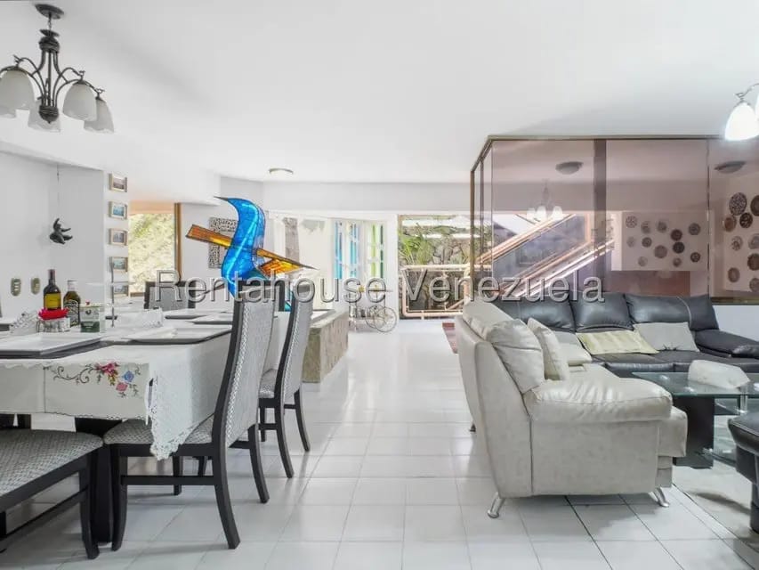 Casa (Multipes Niveles) en Venta en Cerro Verde, Distrito Metropolitano - 10