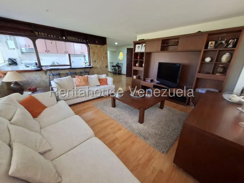 Casa (Multipes Niveles) en Venta en Cerro Verde, Distrito Metropolitano - 92