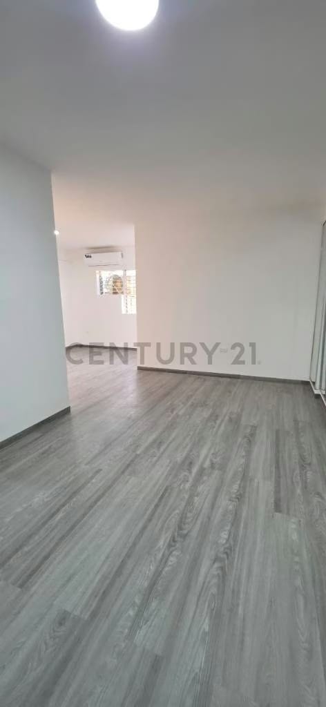 Alquiler local comercial el Trebol - 10
