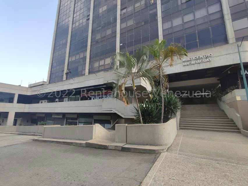 Comercial (Oficina) en Venta en Macaracuay, Distrito Metropolitano