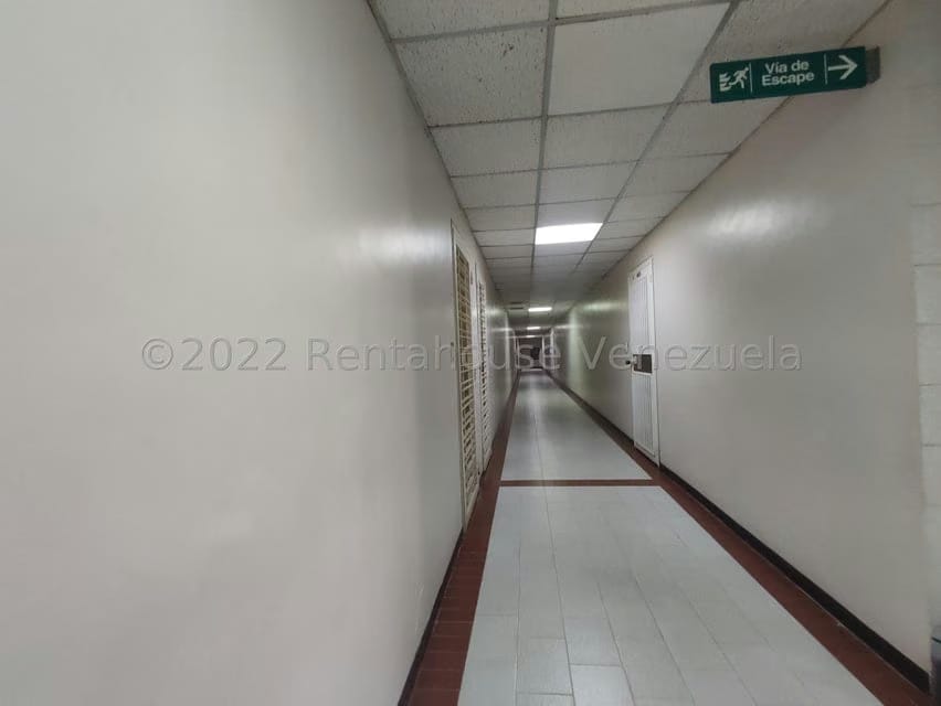 Comercial (Oficina) en Venta en Macaracuay, Distrito Metropolitano - 10