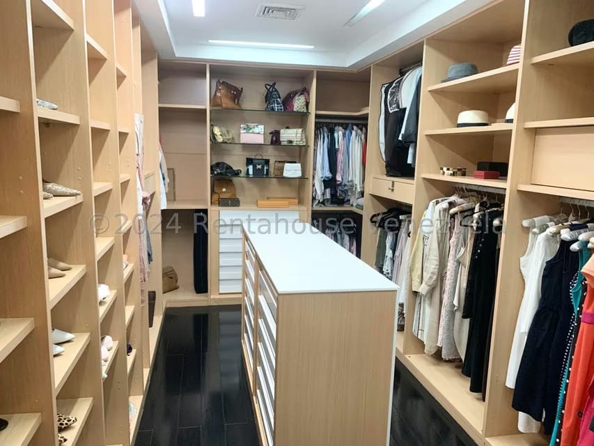 Apartamento (Multiples Niveles) en Venta en Las Mercedes, Distrito Metropolitano - 45