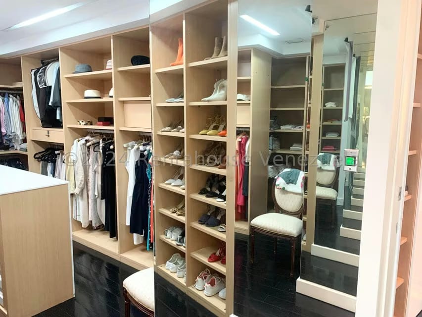 Apartamento (Multiples Niveles) en Venta en Las Mercedes, Distrito Metropolitano - 46
