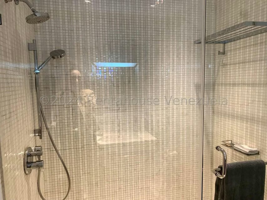 Apartamento (Multiples Niveles) en Venta en Las Mercedes, Distrito Metropolitano - 52