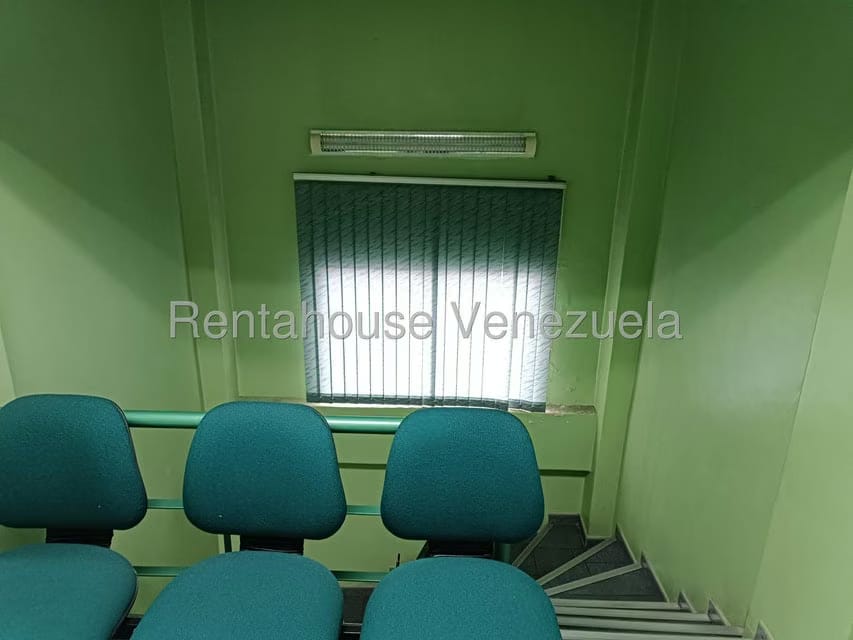 Comercial (Edificio) en Alquiler en Parroquia La Candelaria, Distrito Metropolitano - 25