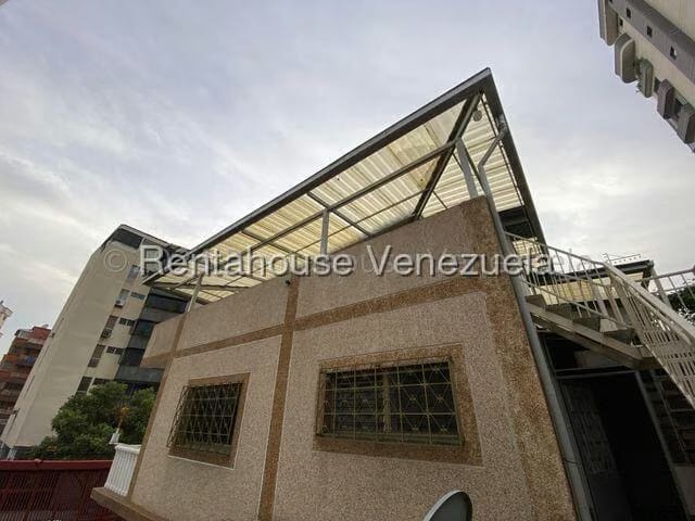 Comercial (Local Comercial) en Venta en Valle Abajo, Distrito Metropolitano - 23